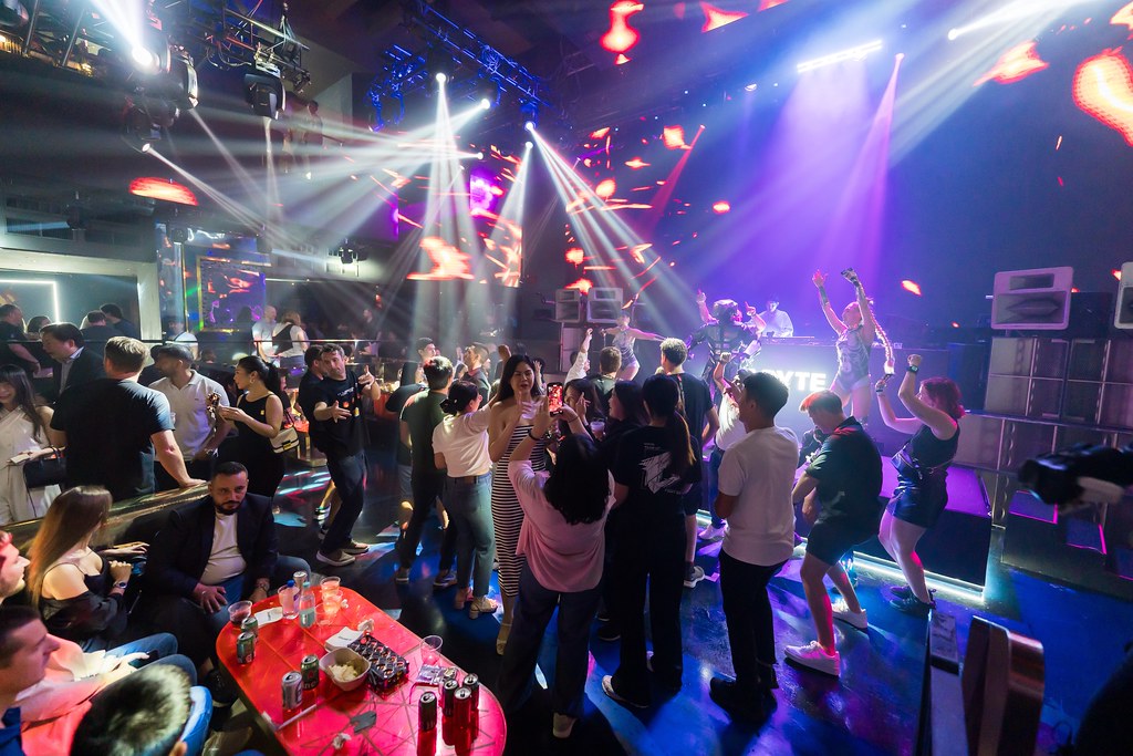 [活動攝影]2025 GIGABYTE EDGE BEATS PARTY-最專業的團隊完成每場完美活動攝影，拍的不只好更要快! #尾牙攝影