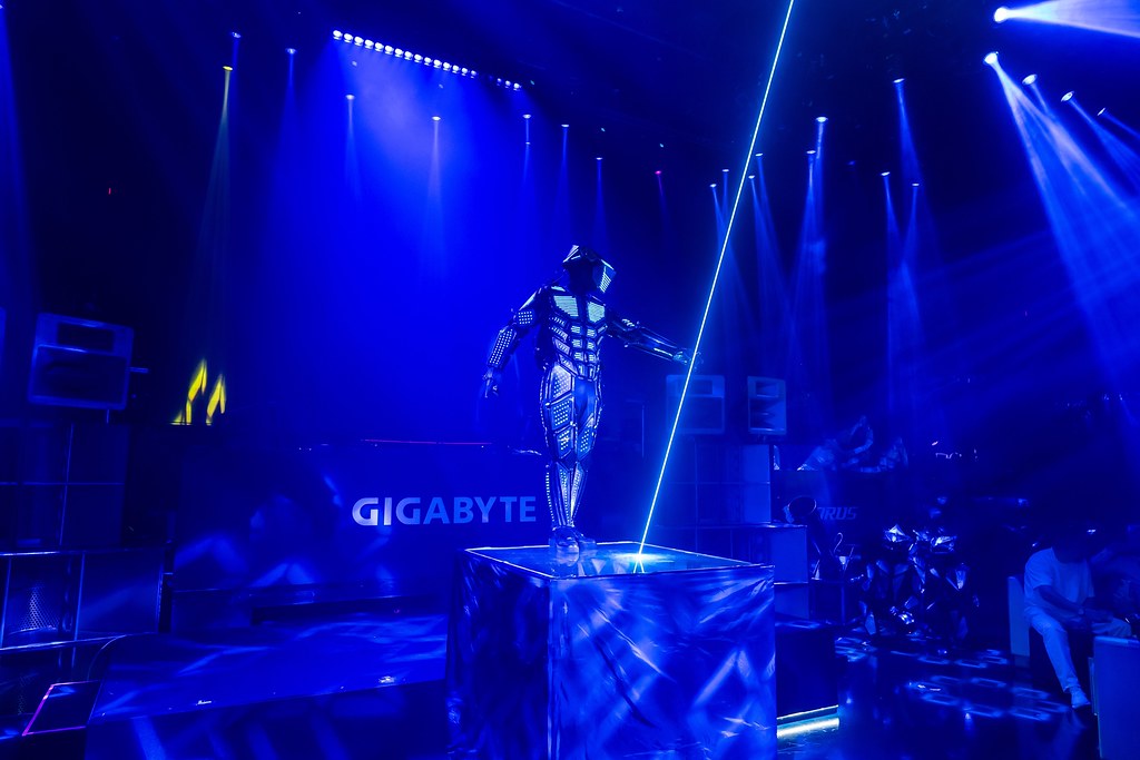 [活動攝影]2025 GIGABYTE EDGE BEATS PARTY-最專業的團隊完成每場完美活動攝影，拍的不只好更要快! #即拍即印