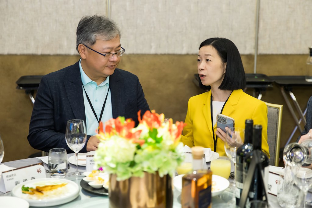 [活動攝影]零壹45周年集團感恩晚宴-最專業的團隊完成每場完美活動攝影，拍的不只好更要快! #即拍即印