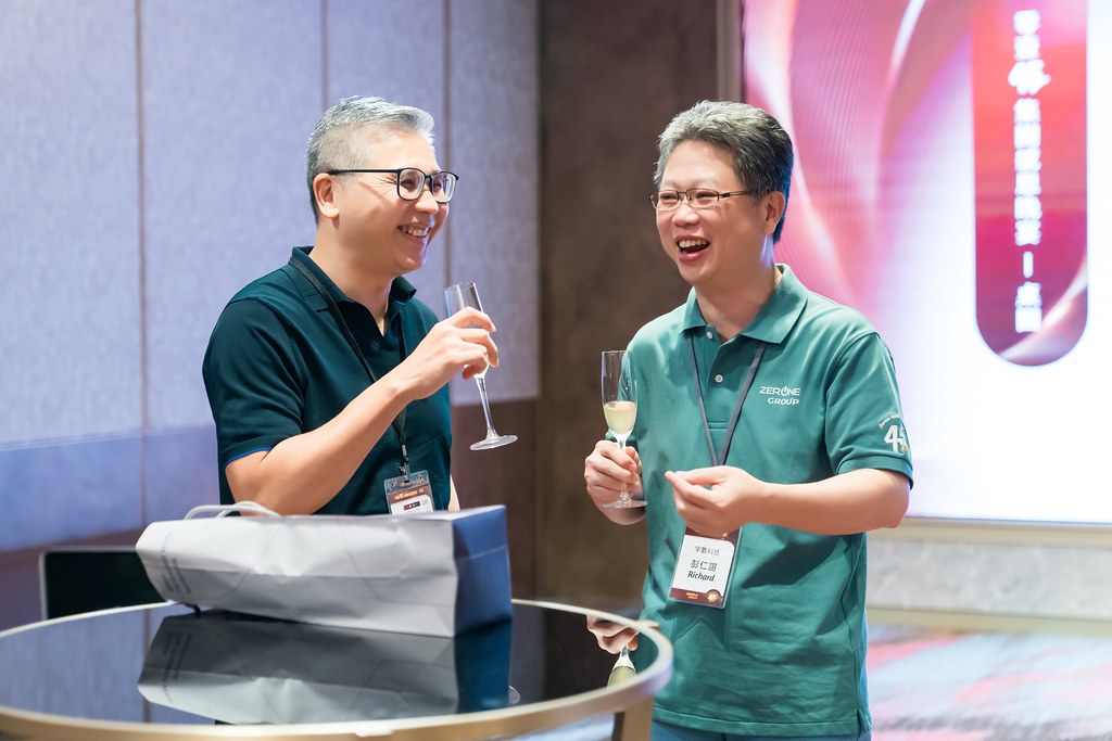 [活動攝影]零壹45周年集團感恩晚宴-最專業的團隊完成每場完美活動攝影，拍的不只好更要快! #雲端攝影