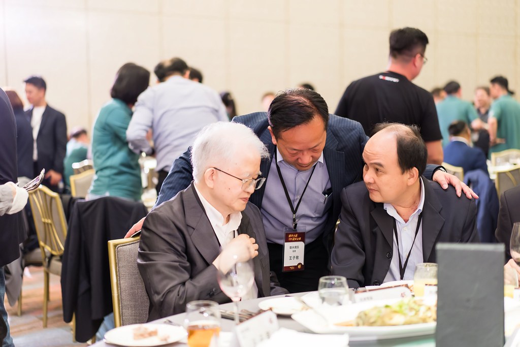 [活動攝影]零壹45周年集團感恩晚宴-最專業的團隊完成每場完美活動攝影，拍的不只好更要快! #活動拍攝