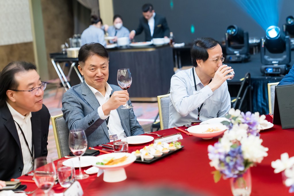[活動攝影]零壹45周年集團感恩晚宴-最專業的團隊完成每場完美活動攝影，拍的不只好更要快! #尾牙攝影