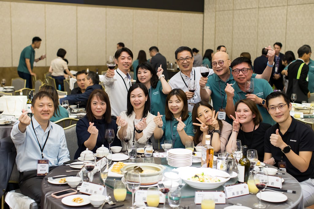 [活動攝影]零壹45周年集團感恩晚宴-最專業的團隊完成每場完美活動攝影，拍的不只好更要快! #活動攝影