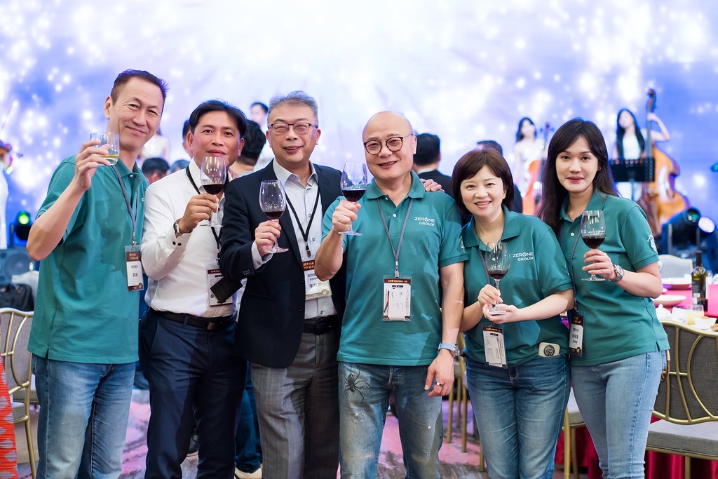 [活動攝影]零壹45周年集團感恩晚宴-最專業的團隊完成每場完美活動攝影，拍的不只好更要快! #雲端攝影