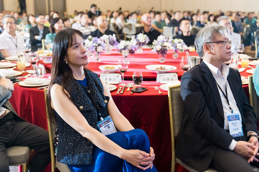 [活動攝影]零壹45周年集團感恩晚宴-最專業的團隊完成每場完美活動攝影，拍的不只好更要快! #活動拍立得