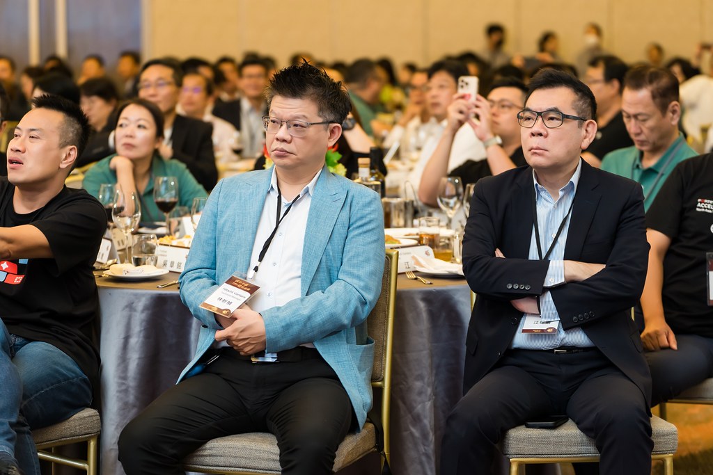 [活動攝影]零壹45周年集團感恩晚宴-最專業的團隊完成每場完美活動攝影，拍的不只好更要快! #即時攝影