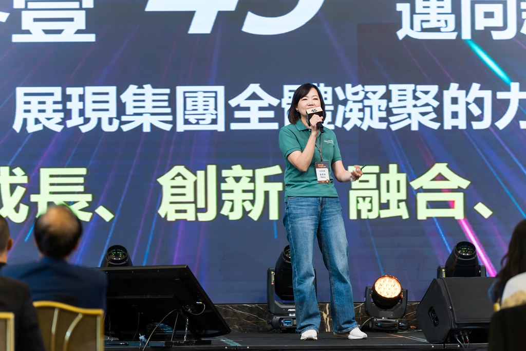 [活動攝影]零壹45周年集團感恩晚宴-最專業的團隊完成每場完美活動攝影，拍的不只好更要快! #即拍即印