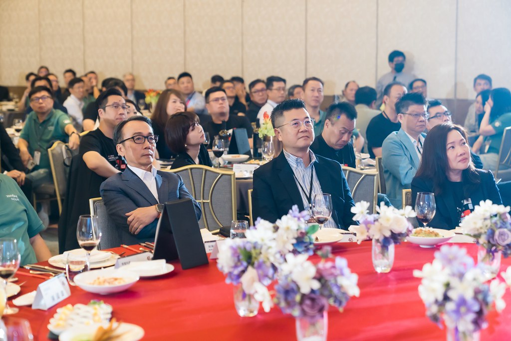 [活動攝影]零壹45周年集團感恩晚宴-最專業的團隊完成每場完美活動攝影，拍的不只好更要快! #雲端攝影