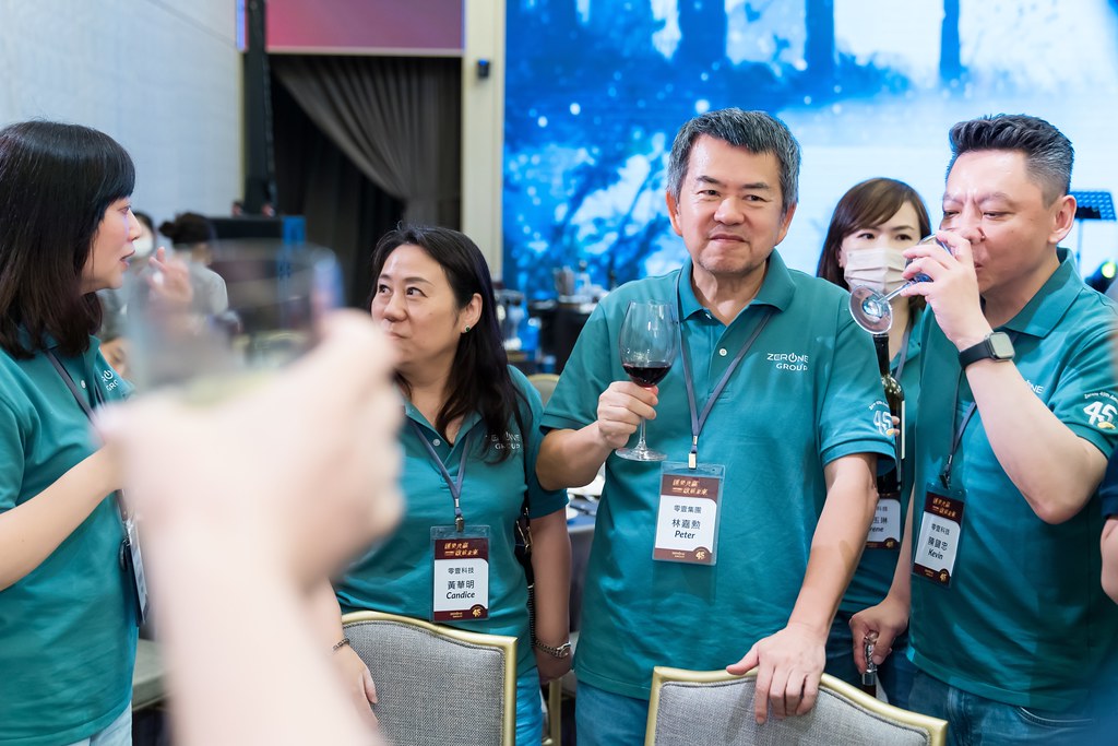 [活動攝影]零壹45周年集團感恩晚宴-最專業的團隊完成每場完美活動攝影，拍的不只好更要快! #雲端攝影