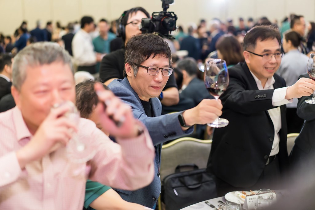 [活動攝影]零壹45周年集團感恩晚宴-最專業的團隊完成每場完美活動攝影，拍的不只好更要快! #即拍即印