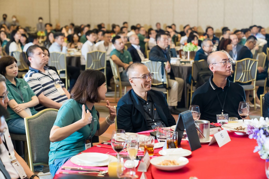 [活動攝影]零壹45周年集團感恩晚宴-最專業的團隊完成每場完美活動攝影，拍的不只好更要快! #活動拍攝