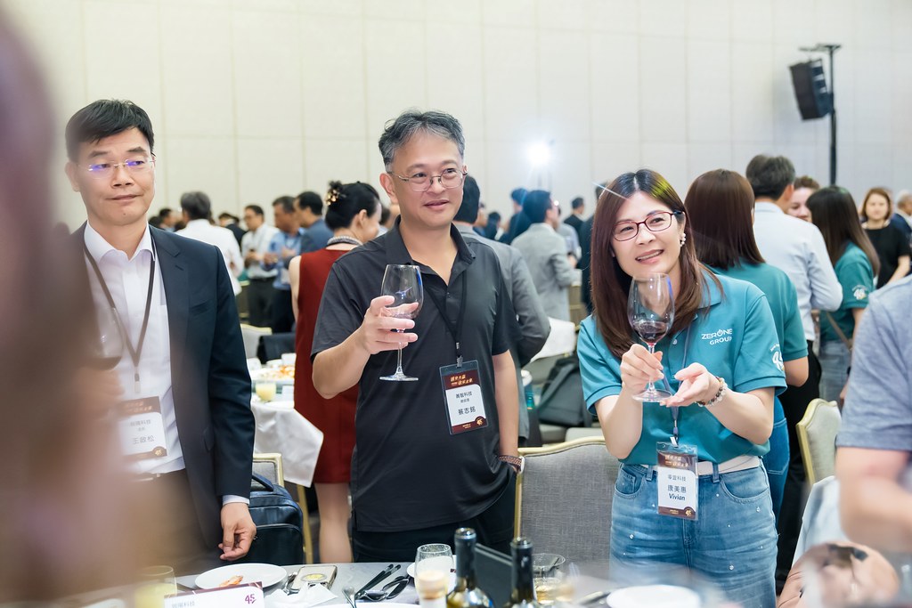 [活動攝影]零壹45周年集團感恩晚宴-最專業的團隊完成每場完美活動攝影，拍的不只好更要快! #活動拍攝