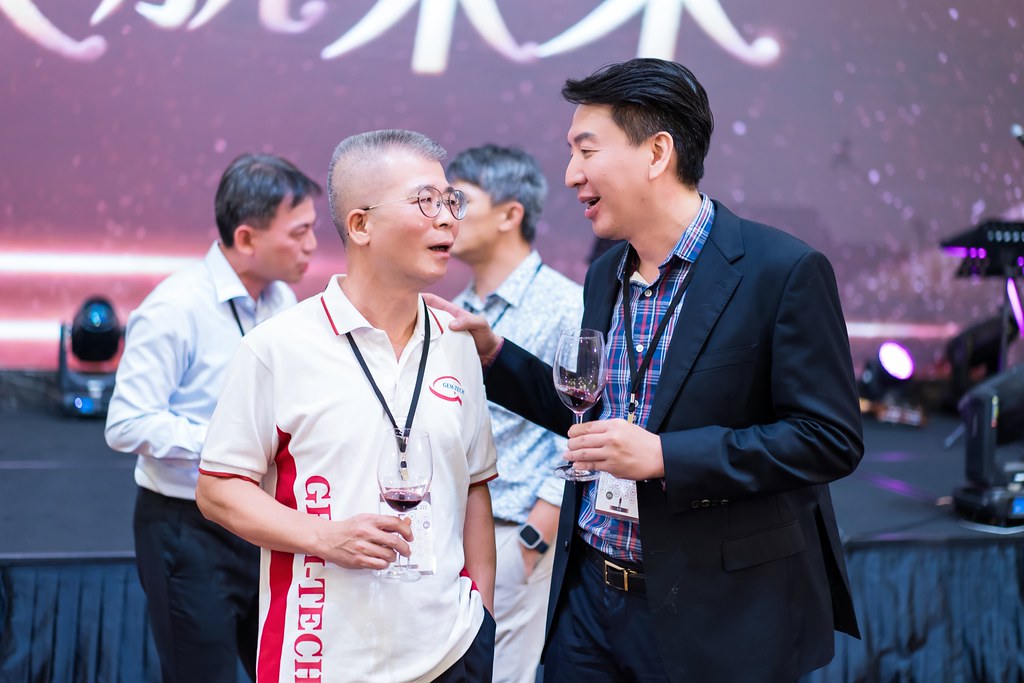 [活動攝影]零壹45周年集團感恩晚宴-最專業的團隊完成每場完美活動攝影，拍的不只好更要快! #尾牙攝影