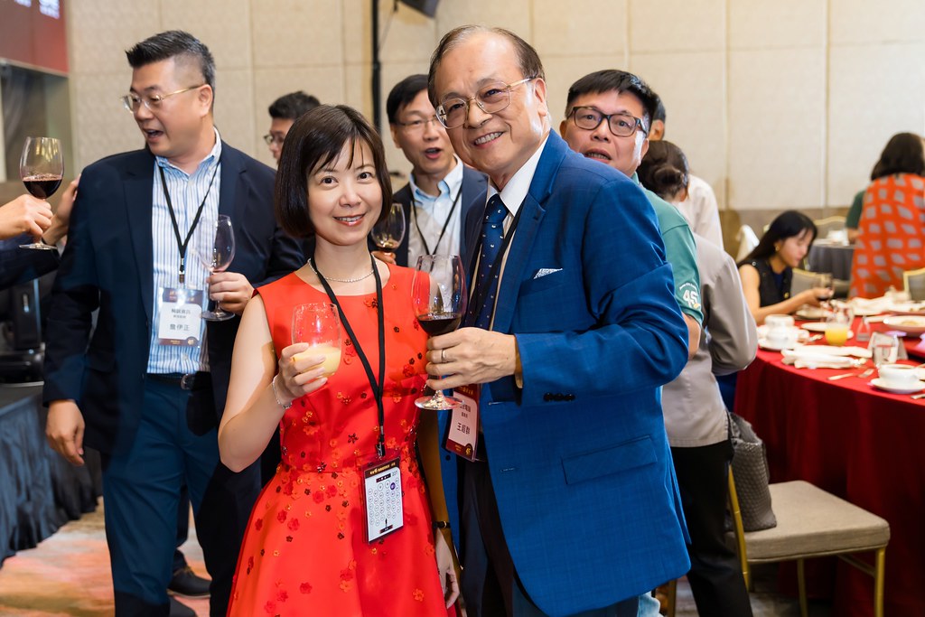 [活動攝影]零壹45周年集團感恩晚宴-最專業的團隊完成每場完美活動攝影，拍的不只好更要快! #即拍即印