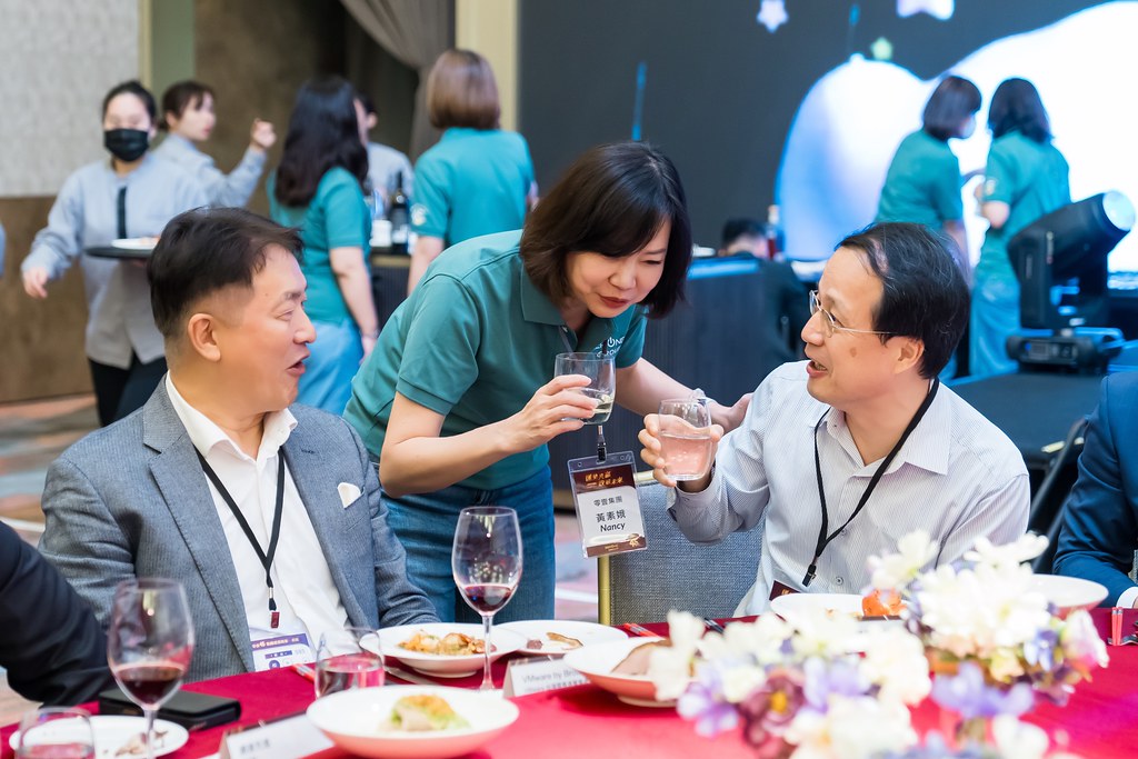 [活動攝影]零壹45周年集團感恩晚宴-最專業的團隊完成每場完美活動攝影，拍的不只好更要快! #活動拍攝