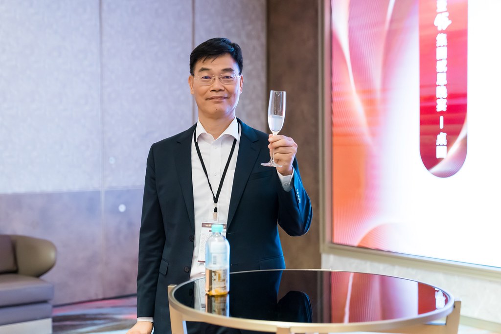 [活動攝影]零壹45周年集團感恩晚宴-最專業的團隊完成每場完美活動攝影，拍的不只好更要快! #活動拍立得