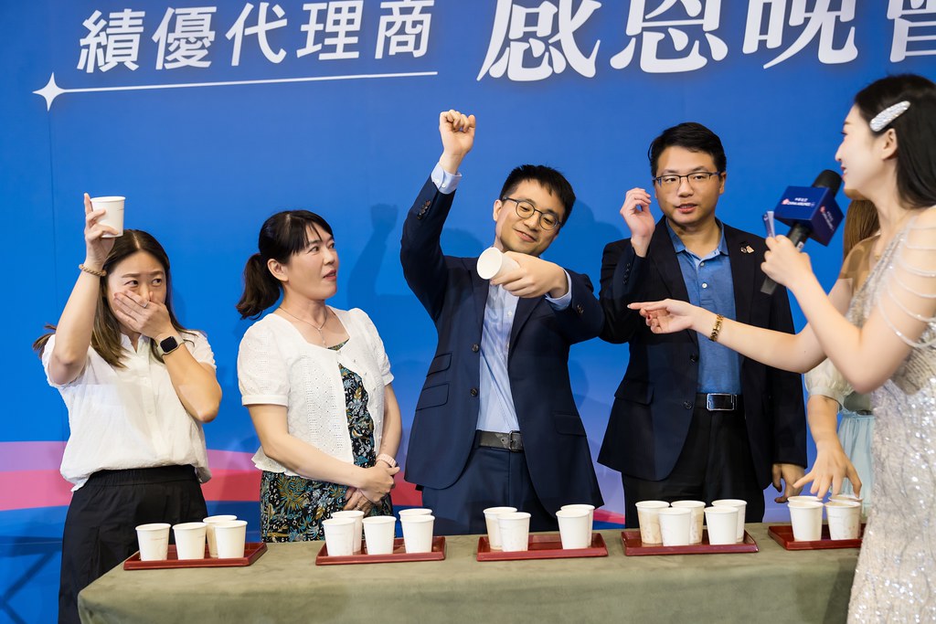 [活動攝影]中華航空 績優代理商感恩晚宴-最專業的團隊完成每場完美活動攝影，拍的不只好更要快! #即拍即印