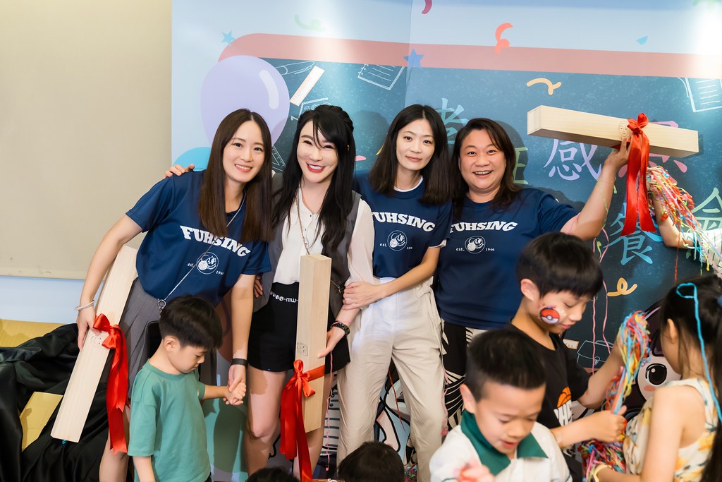 [活動攝影、即拍即印]復興小學二年孝班感恩餐會-最專業的團隊完成每場完美活動攝影，拍的不只好更要快! #尾牙攝影