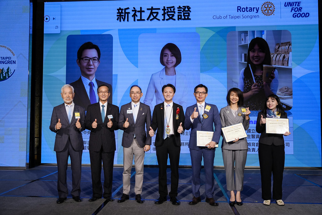[雲端攝影]松仁社第14屆社長暨職委員就職典禮-最專業的團隊完成每場完美活動攝影，拍的不只好更要快! #即拍即印