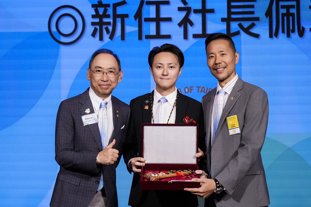 [雲端攝影]松仁社第14屆社長暨職委員就職典禮-最專業的團隊完成每場完美活動攝影，拍的不只好更要快! #即時攝影