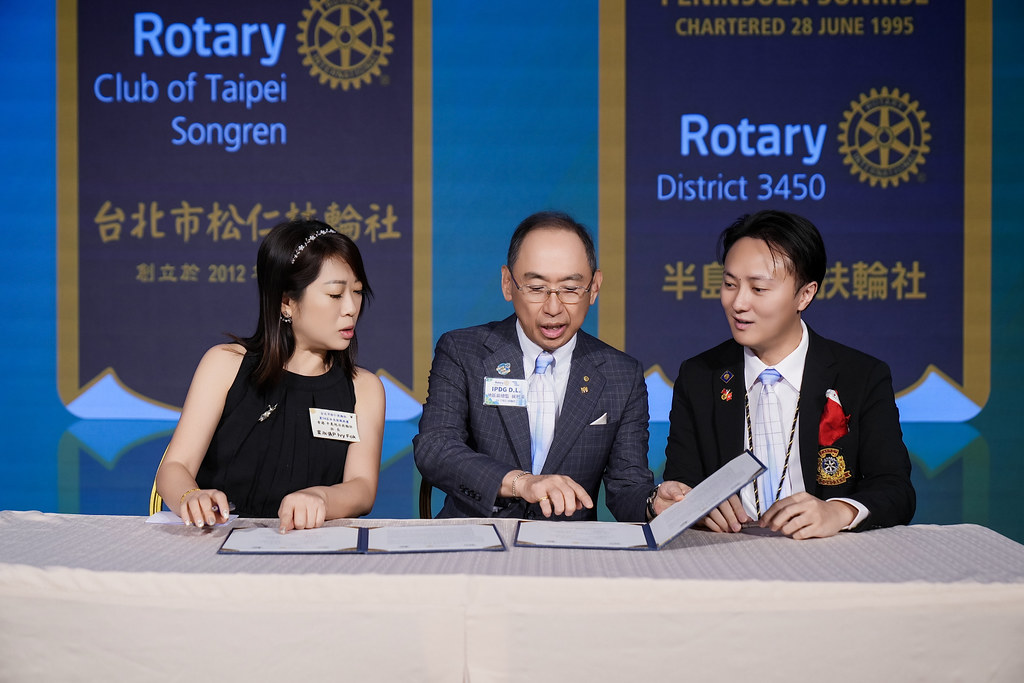 [雲端攝影]松仁社第14屆社長暨職委員就職典禮-最專業的團隊完成每場完美活動攝影，拍的不只好更要快! #尾牙攝影