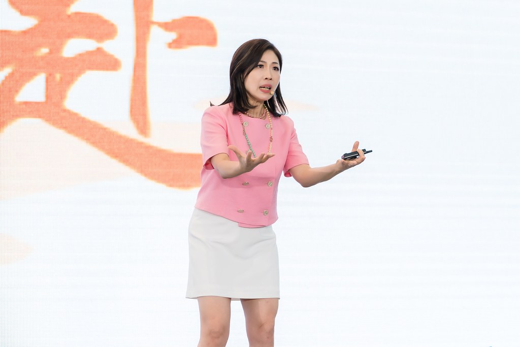 [活動攝影]賀寶芙 活躍世界組大學訓練-最專業的團隊完成每場完美活動攝影，拍的不只好更要快! #活動拍攝