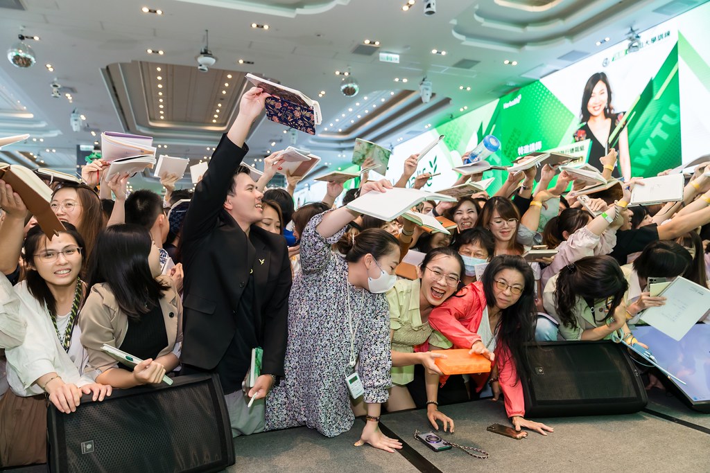 [活動攝影]賀寶芙 活躍世界組大學訓練-最專業的團隊完成每場完美活動攝影，拍的不只好更要快! #活動拍立得