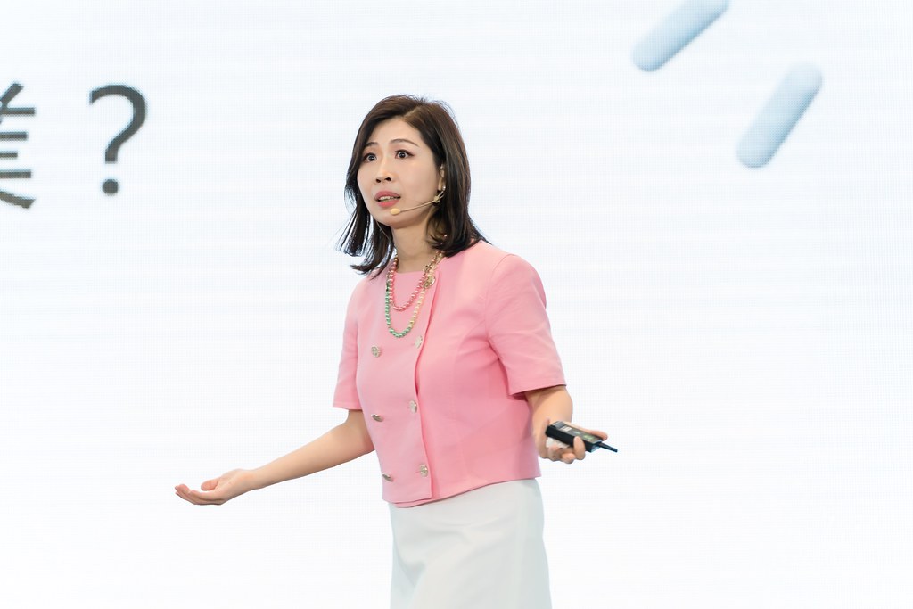 [活動攝影]賀寶芙 活躍世界組大學訓練-最專業的團隊完成每場完美活動攝影，拍的不只好更要快! #即拍即印