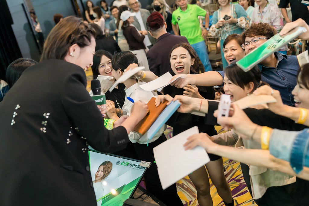 [活動攝影]賀寶芙 活躍世界組大學訓練-最專業的團隊完成每場完美活動攝影，拍的不只好更要快! #雲端攝影