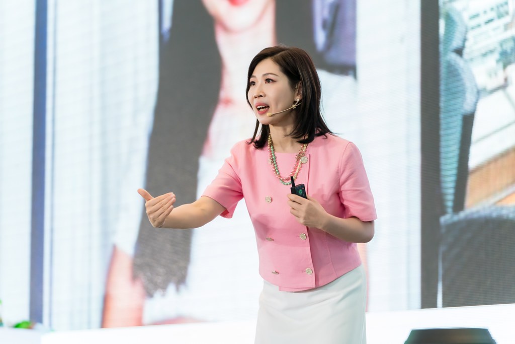 [活動攝影]賀寶芙 活躍世界組大學訓練-最專業的團隊完成每場完美活動攝影，拍的不只好更要快! #尾牙攝影