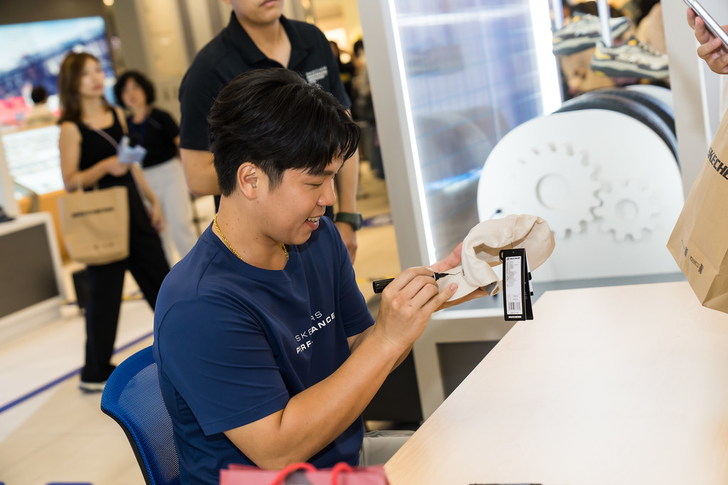 [活動攝影]2025 SKECHERS 詹子賢粉絲見面會-最專業的團隊完成每場完美活動攝影，拍的不只好更要快! #尾牙攝影