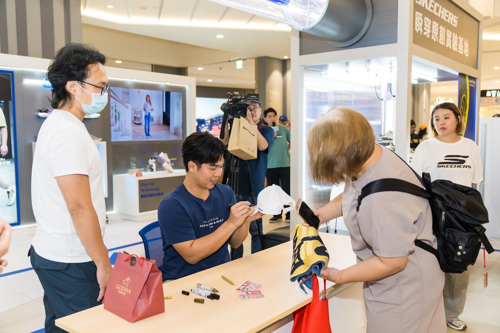 [活動攝影]2025 SKECHERS 詹子賢粉絲見面會-最專業的團隊完成每場完美活動攝影，拍的不只好更要快! #即時攝影