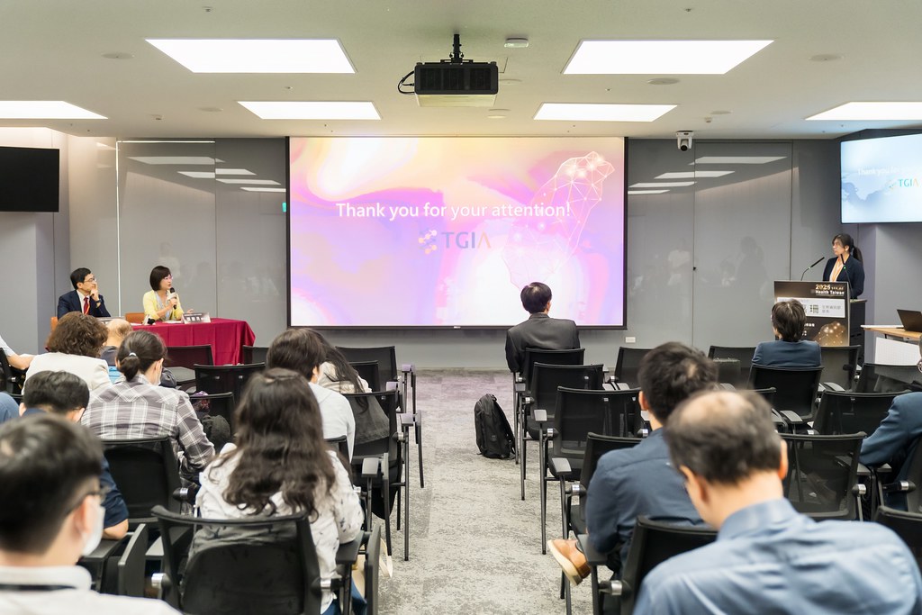 [活動攝影]2025健康台灣國際研討會-最專業的團隊完成每場完美活動攝影，拍的不只好更要快! #即拍即印