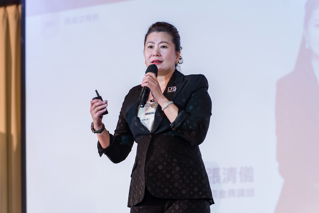 [活動攝影]全美世界2025年與成功有約-最專業的團隊完成每場完美活動攝影，拍的不只好更要快! #即拍即印