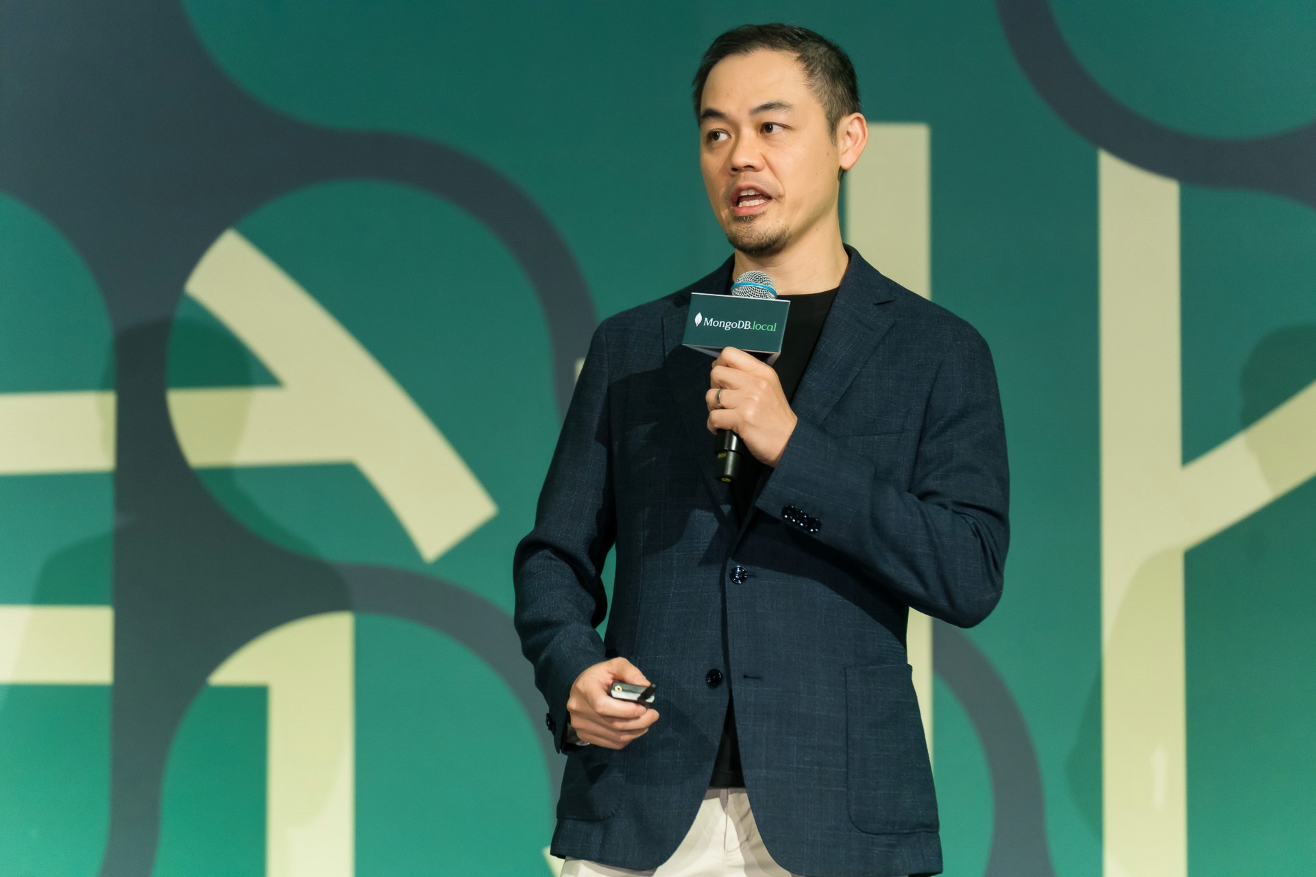 [雲端攝影]MongoDB.local 2025台北場-最專業的團隊完成每場完美活動攝影，拍的不只好更要快! #