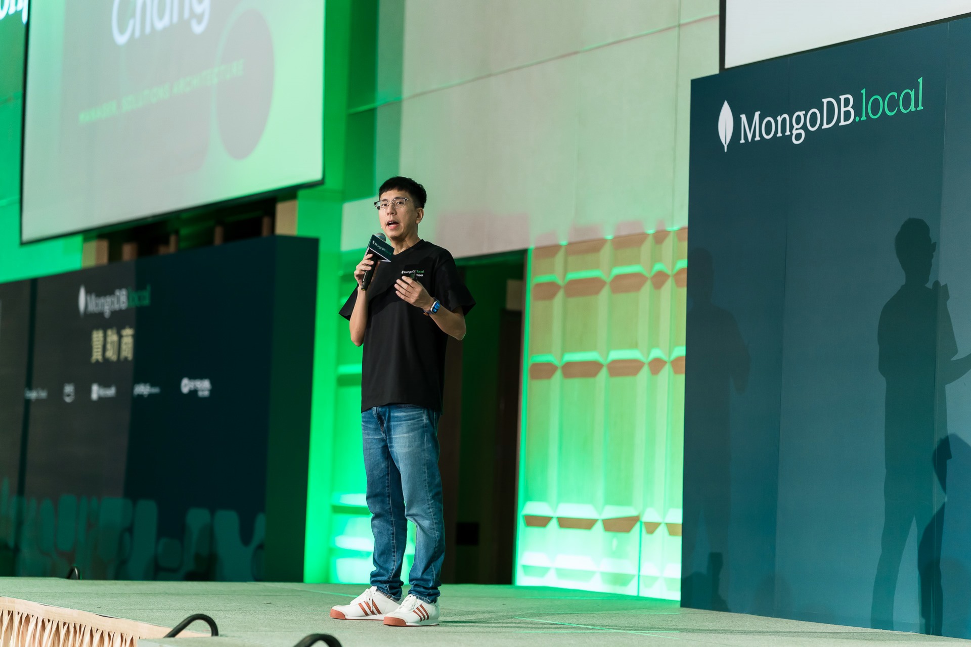 [雲端攝影]MongoDB.local 2025台北場-最專業的團隊完成每場完美活動攝影，拍的不只好更要快! #
