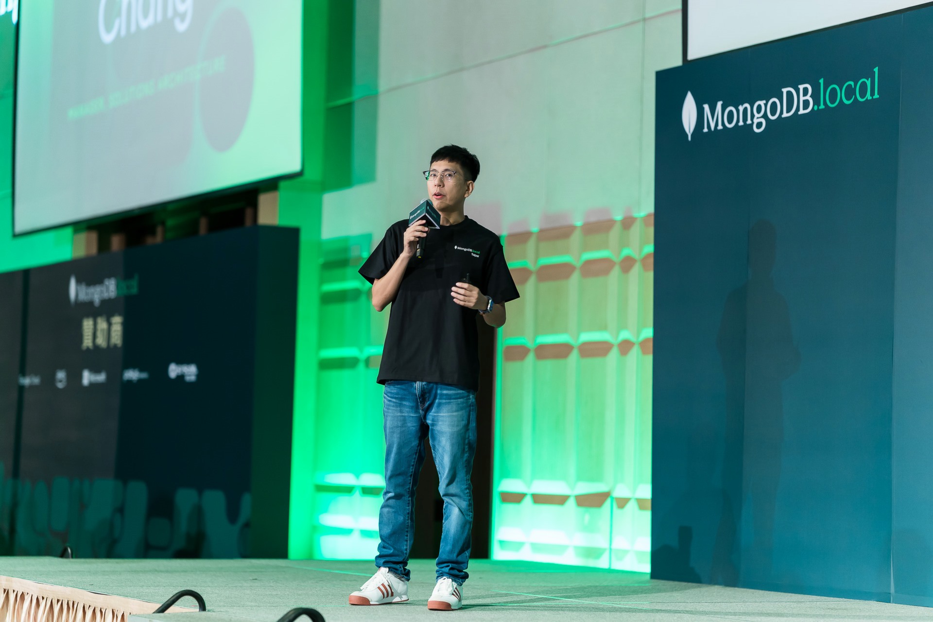 [雲端攝影]MongoDB.local 2025台北場-最專業的團隊完成每場完美活動攝影，拍的不只好更要快! #