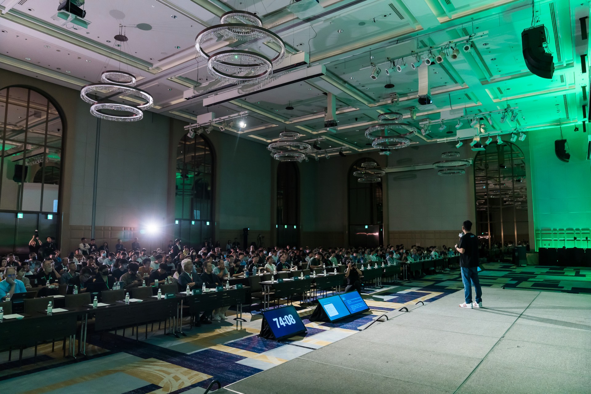 [雲端攝影]MongoDB.local 2025台北場-最專業的團隊完成每場完美活動攝影，拍的不只好更要快! #