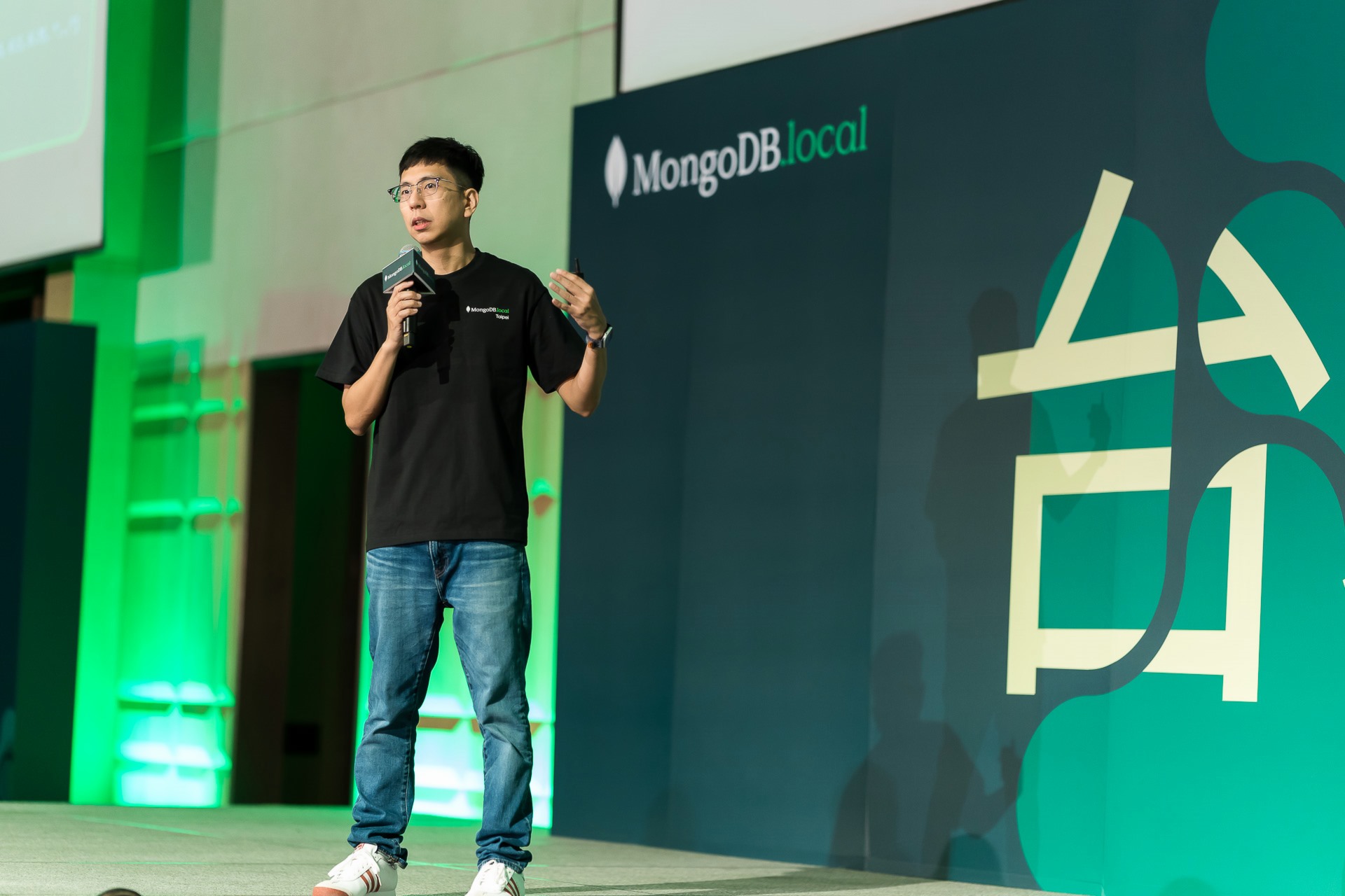[雲端攝影]MongoDB.local 2025台北場-最專業的團隊完成每場完美活動攝影，拍的不只好更要快! #