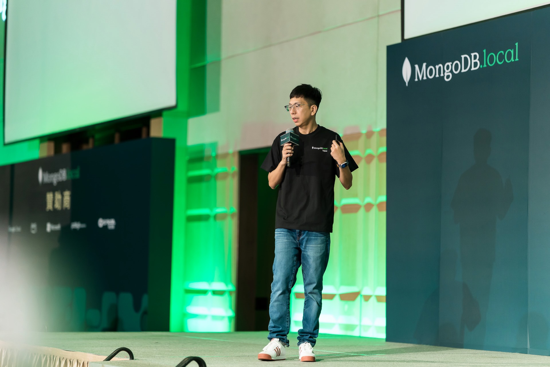 [雲端攝影]MongoDB.local 2025台北場-最專業的團隊完成每場完美活動攝影，拍的不只好更要快! #