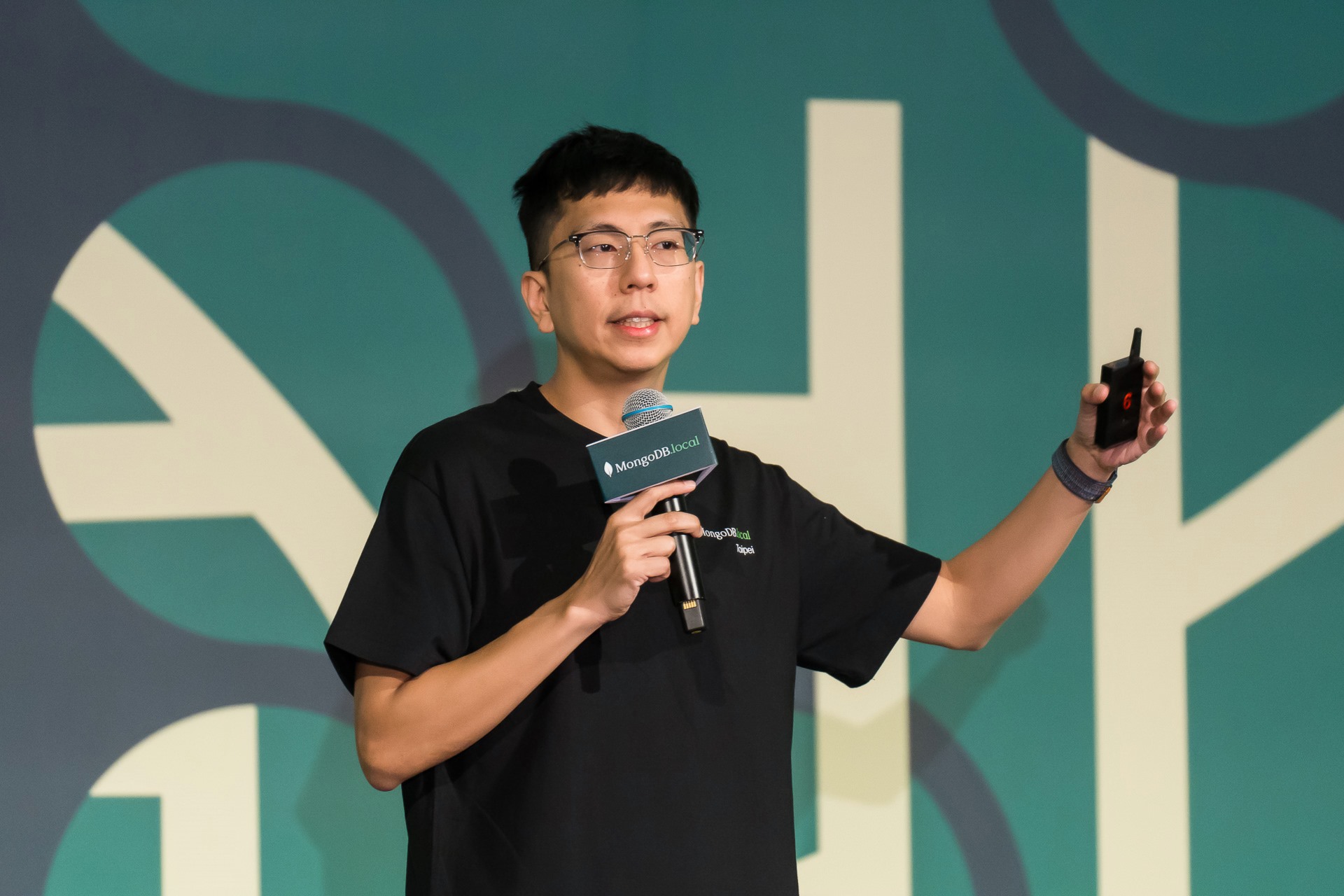 [雲端攝影]MongoDB.local 2025台北場-最專業的團隊完成每場完美活動攝影，拍的不只好更要快! #