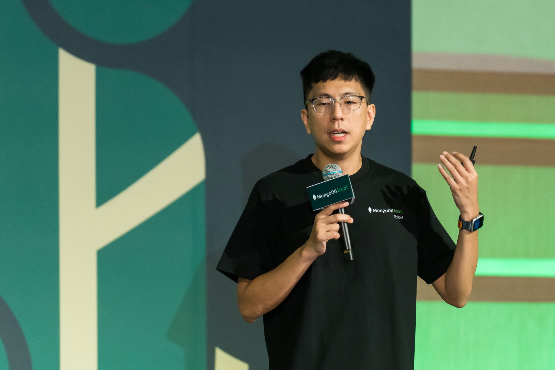 [雲端攝影]MongoDB.local 2025台北場-最專業的團隊完成每場完美活動攝影，拍的不只好更要快! #