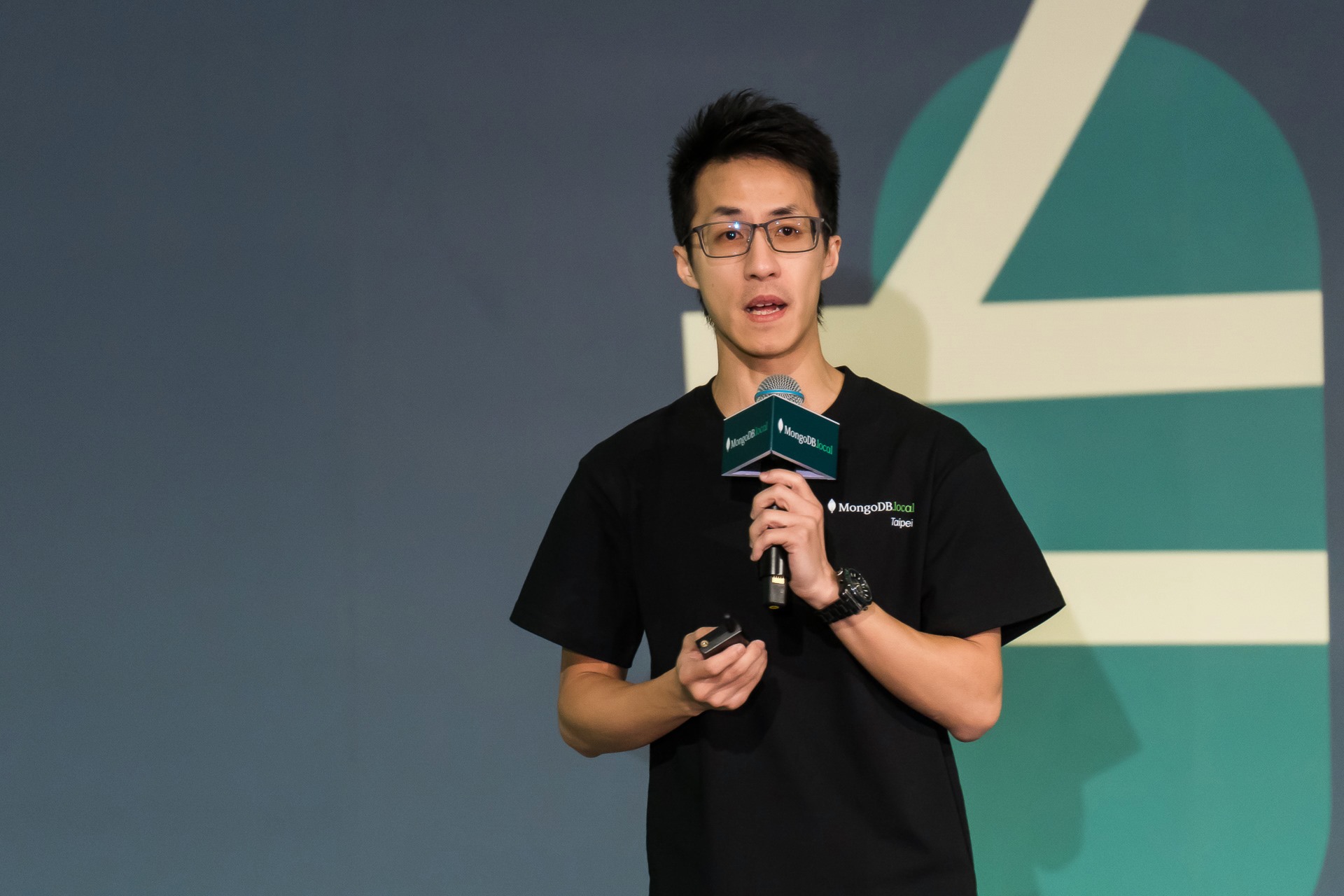 [雲端攝影]MongoDB.local 2025台北場-最專業的團隊完成每場完美活動攝影，拍的不只好更要快! #