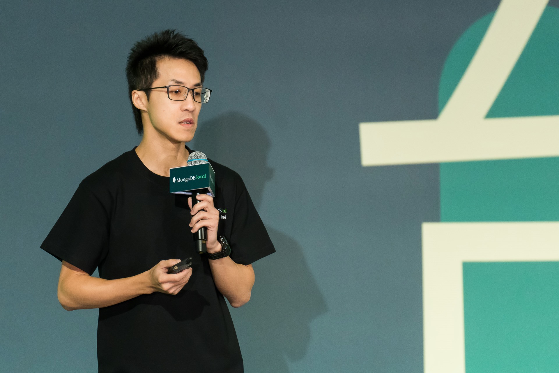 [雲端攝影]MongoDB.local 2025台北場-最專業的團隊完成每場完美活動攝影，拍的不只好更要快! #