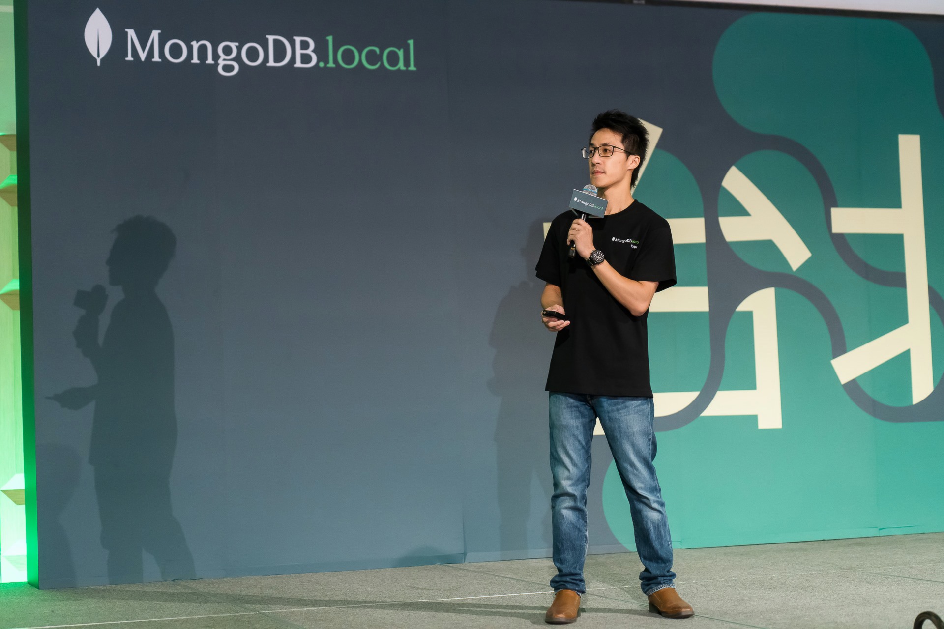 [雲端攝影]MongoDB.local 2025台北場-最專業的團隊完成每場完美活動攝影，拍的不只好更要快! #