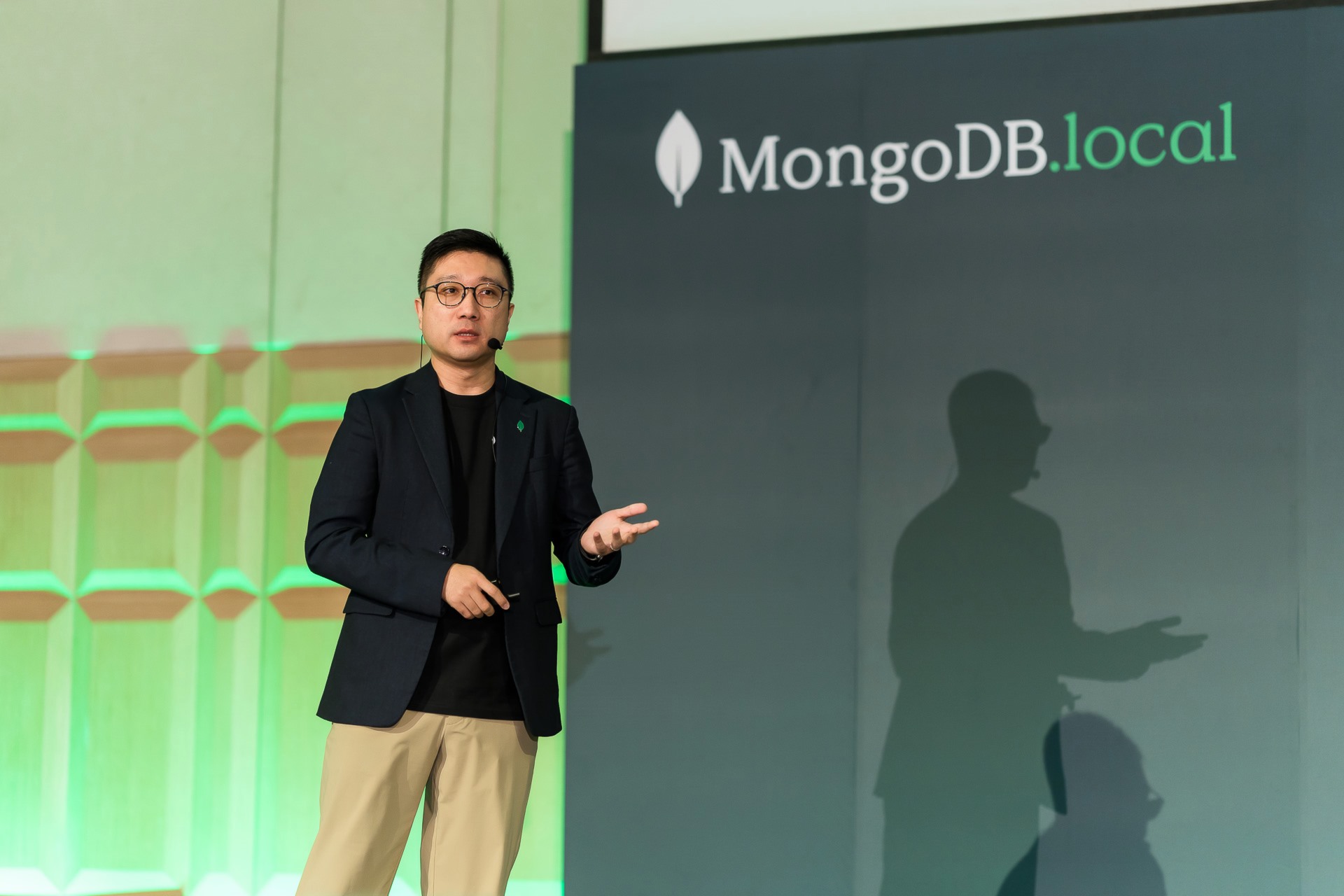 [雲端攝影]MongoDB.local 2025台北場-最專業的團隊完成每場完美活動攝影，拍的不只好更要快! #