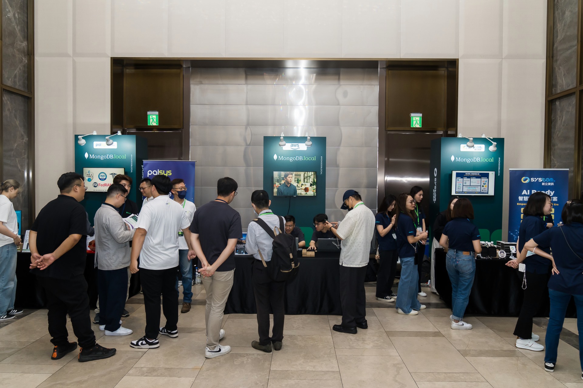 [雲端攝影]MongoDB.local 2025台北場-最專業的團隊完成每場完美活動攝影，拍的不只好更要快! #