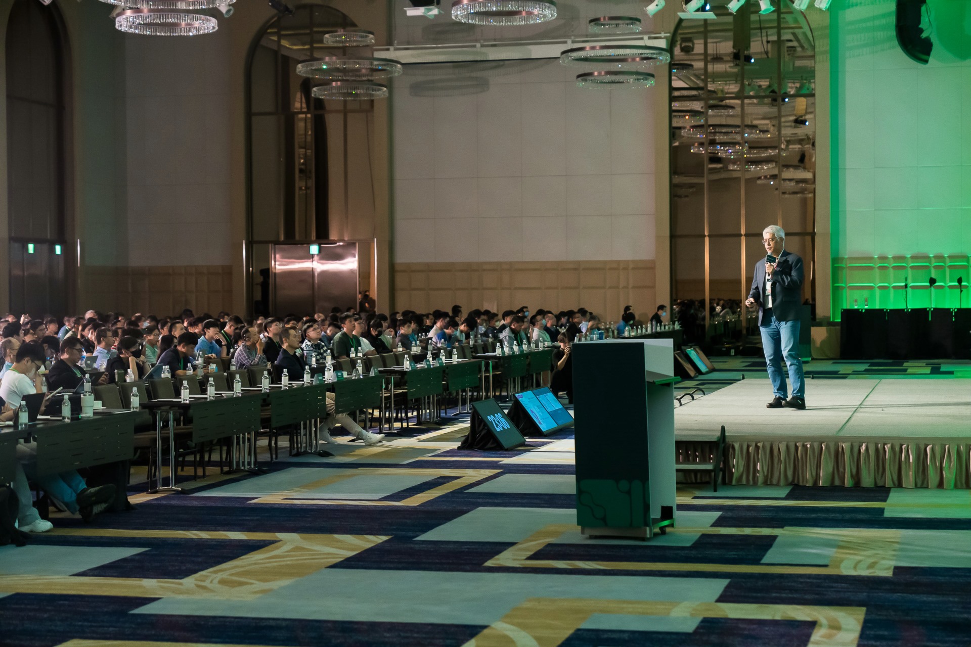 [雲端攝影]MongoDB.local 2025台北場-最專業的團隊完成每場完美活動攝影，拍的不只好更要快! #