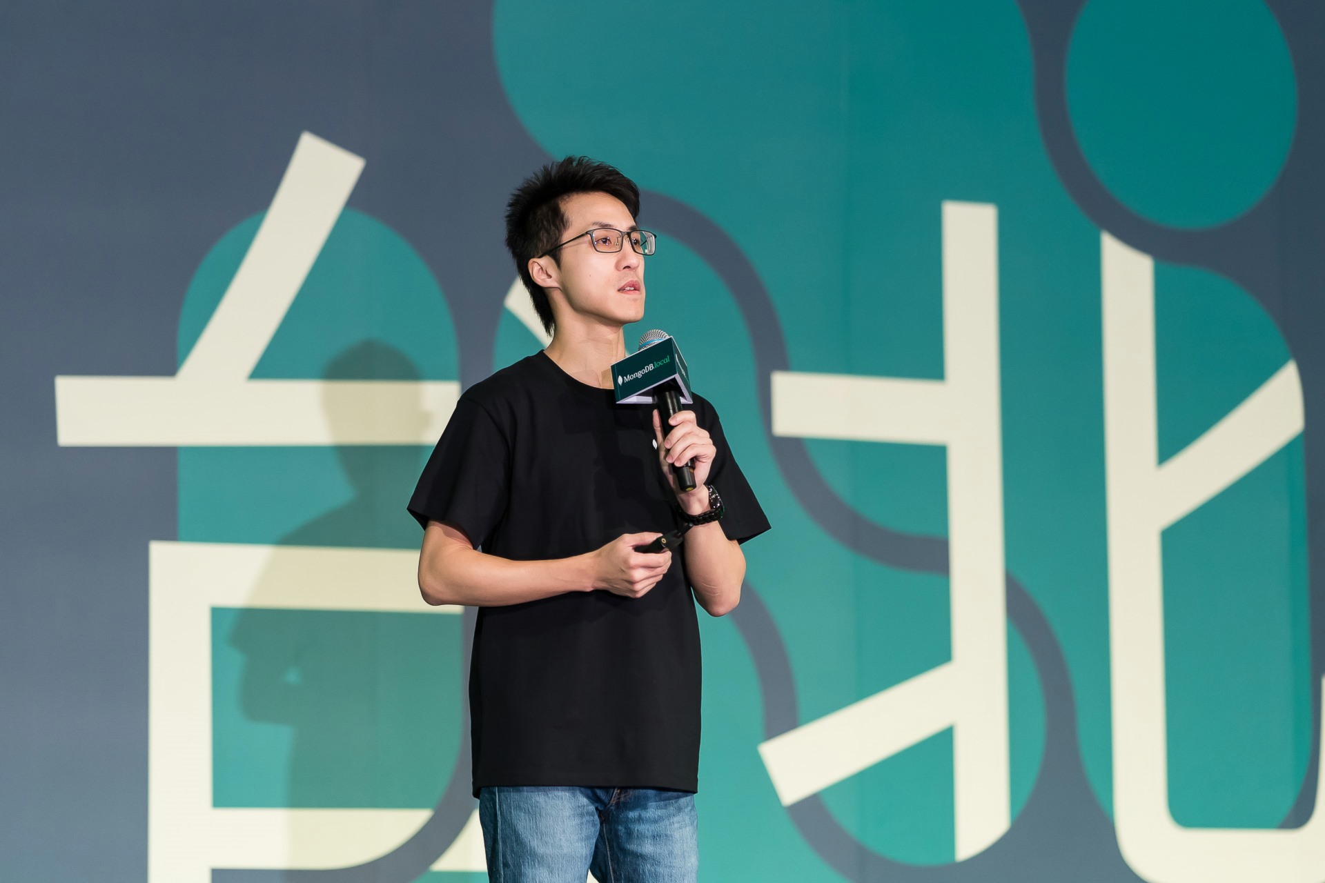 [雲端攝影]MongoDB.local 2025台北場-最專業的團隊完成每場完美活動攝影，拍的不只好更要快! #