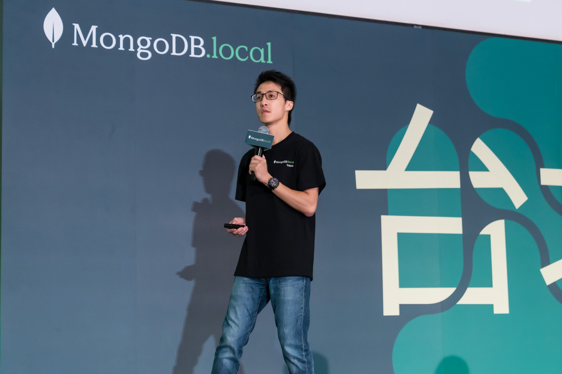 [雲端攝影]MongoDB.local 2025台北場-最專業的團隊完成每場完美活動攝影，拍的不只好更要快! #